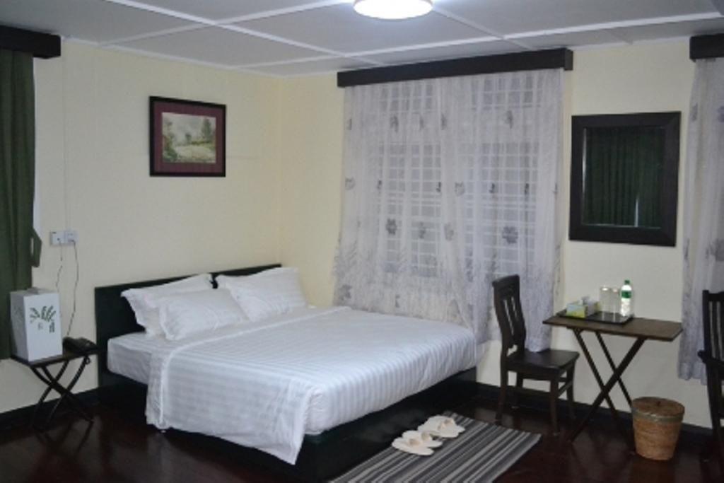 Garden Home Bed And Breakfast Yangon Rom bilde